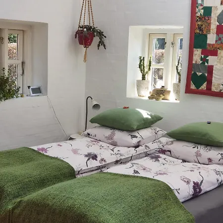 Zara's Bed & Breakfast *